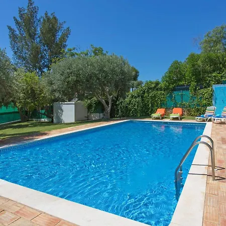 Villa Emilio Pequena By