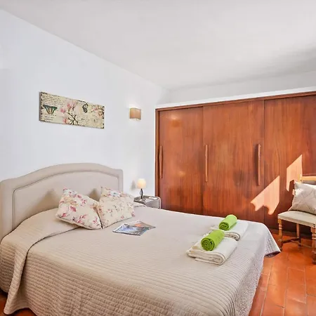 Villa Emilio Pequena By